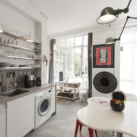 Veeve - Sunshine Loft In Montmartre * Paryż