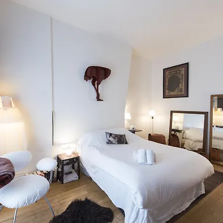 Veeve - Sunshine Loft In Montmartre Apartament Paryż