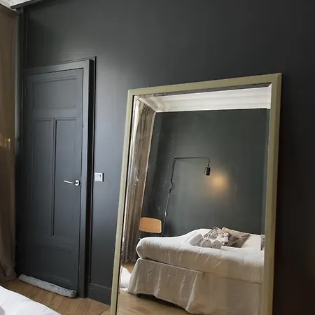 Veeve - Sunshine Loft In Montmartre