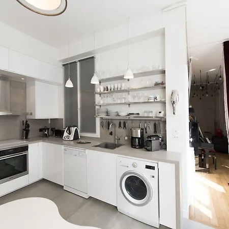 Veeve - Sunshine Loft In Montmartre * Paryż